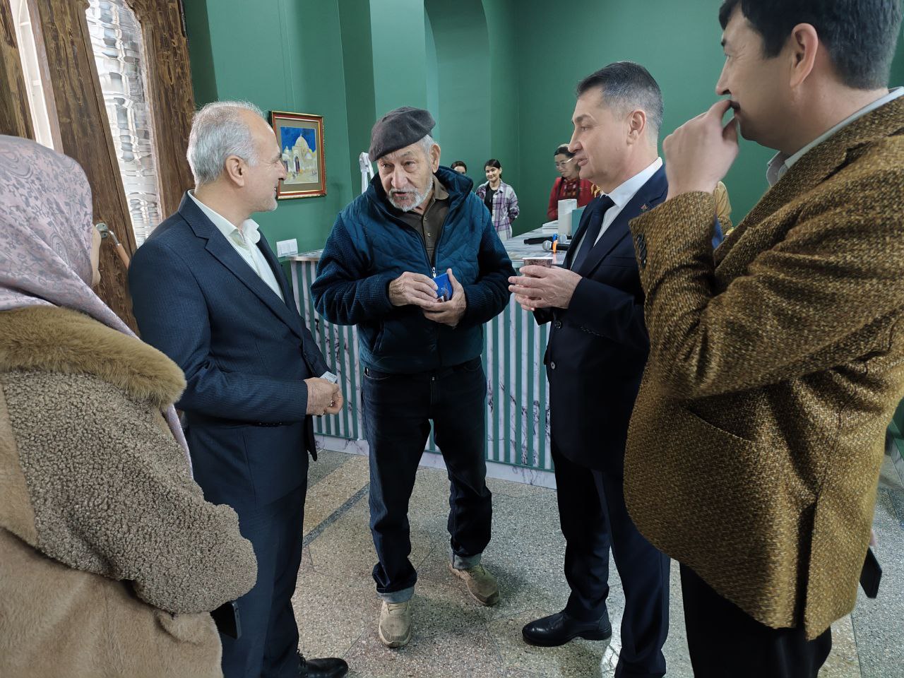 Etyud eserleriniñ sergisi Wepa Gurdowyñ we Rustam Abdullayewiñ